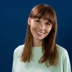 Janine-Hanstein-kl-Quadrat